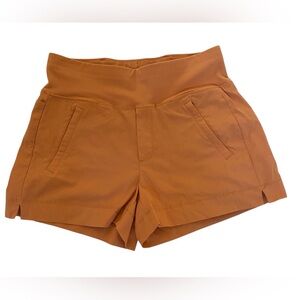 Athleta Trekkie North Short in Dusty Apricot - Size 2